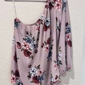Bobeau Floral One-Shoulder Blouse | Size M